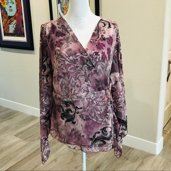 Lane Bryant Tops - 💜 Feminine Wrap Blouse 14/16 Lane Bryant 💜